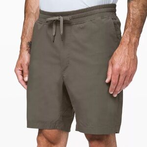 lululemon bowline short 8” XL dark olive